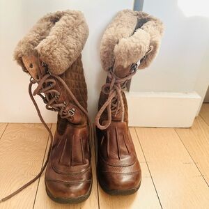 Dansko Quilted Suede and Shearling Boot  SZ 36